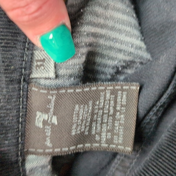 7 For All Mankind Corduroy Pants. 31. EUC - Picture 7 of 11